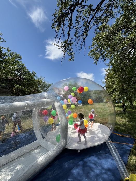 Bubble House de inchiriat
