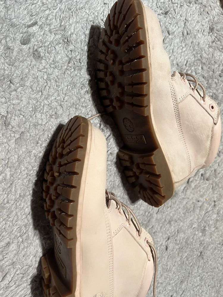 Ghete roz Timberland waterproof, 38