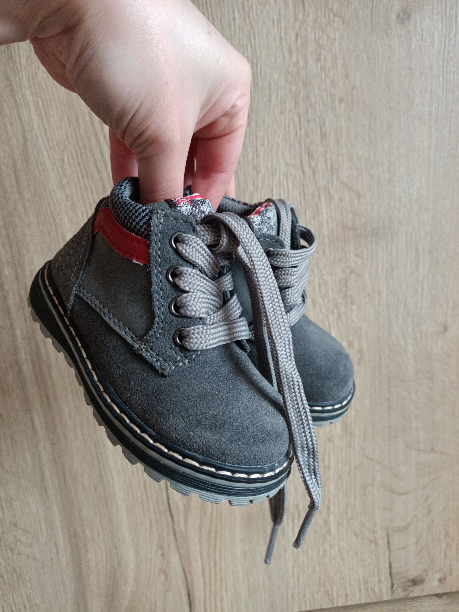 Новые ботинки сапожки на мальчика или девочку