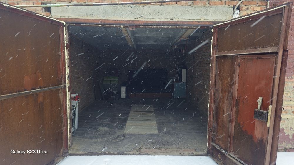 Сдам гараж в районе Ивушки