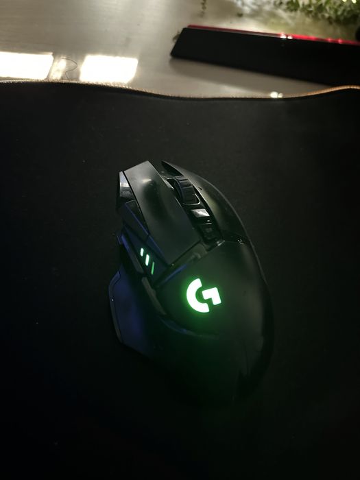 Set Logitech G213 + G502 Lightspeed + Mousepad RGB Battletron