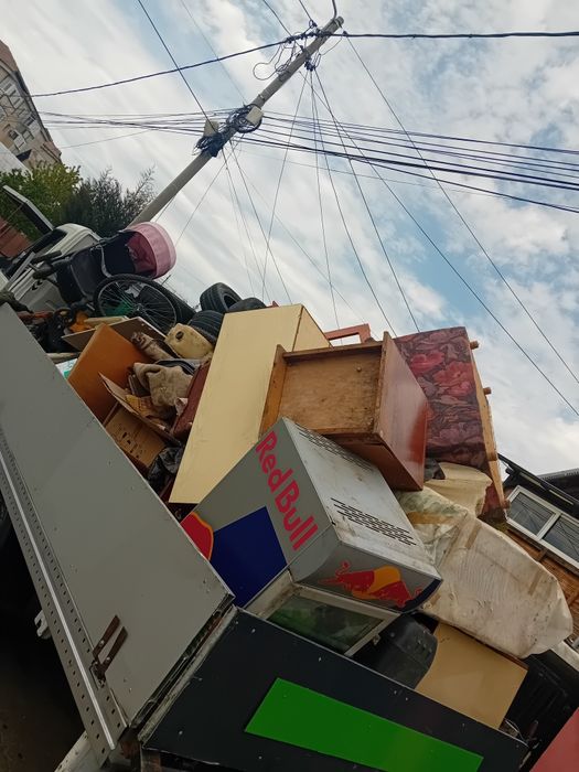 Iau moloz de la domiciliu transport