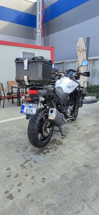 Suzuki V-Strom 650 2021