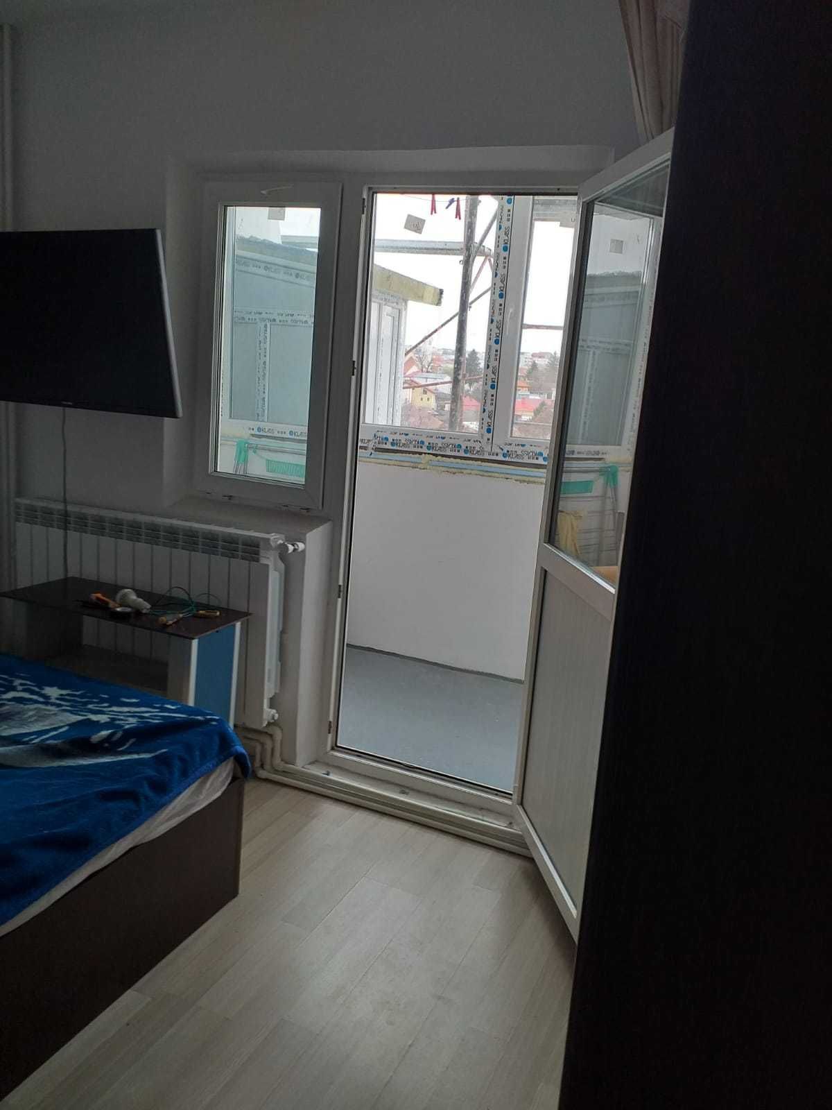 Inchiriez apartament 2 camere Tulcea