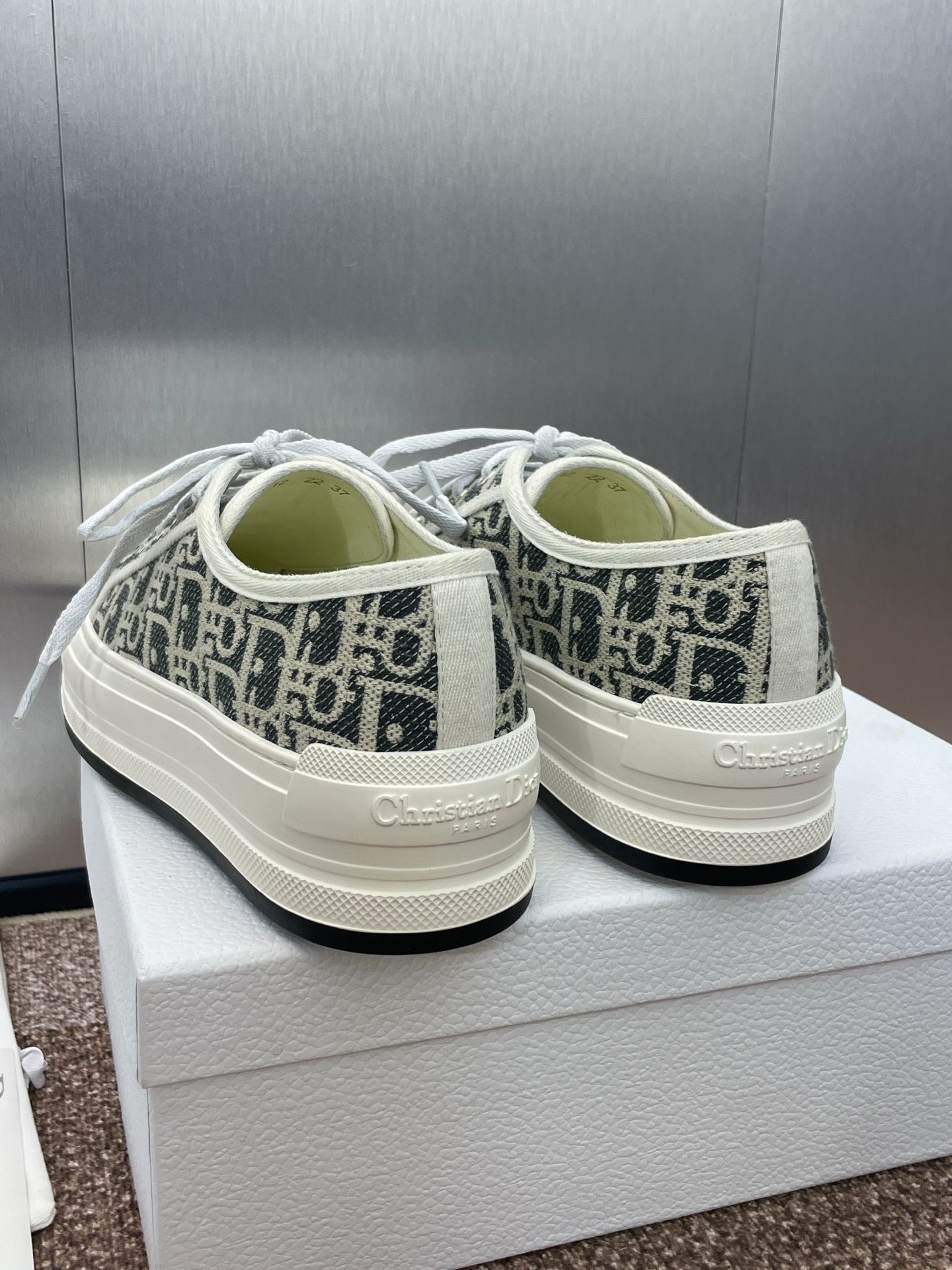 Adidasi Tenisis Christian Dior, tip Premium