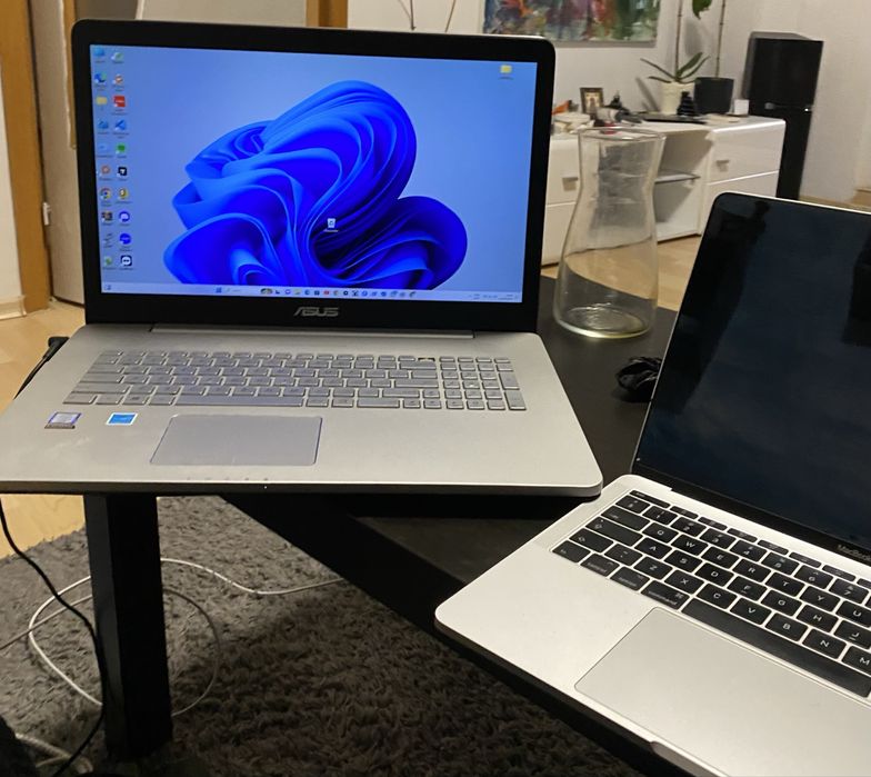 ASUS N752VX – i7, 16 GB RAM, SSD 500 GB + HDD 1 TB