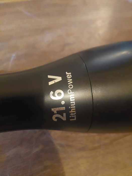 Прахосмукачка 21.6