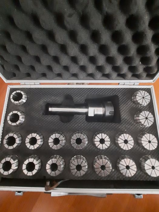 Vând set bucșe elastice ER32, 2-20 mm MK3