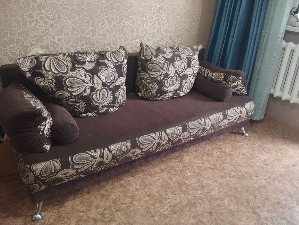 Продаётся диван 35000