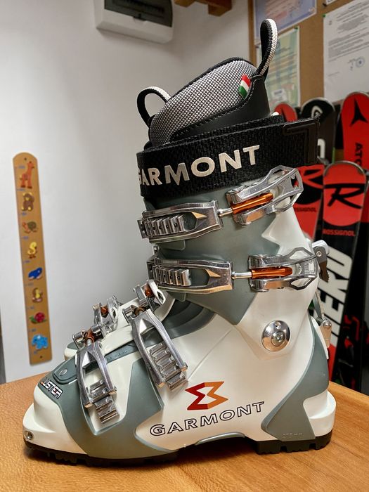 clapari schi de tura Garmount Luster,nr.36,NOU