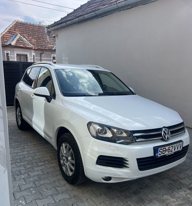 Volkswagen Touareg Stare foarte bună fără rugină sau alte defecte folosită ca mașina pers