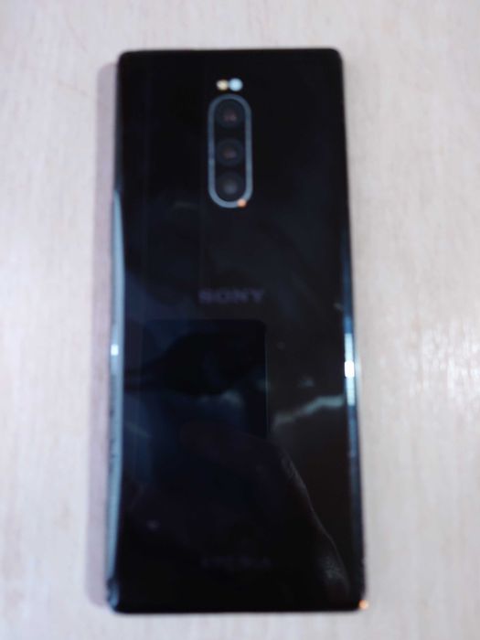 Sony xperia 1, 128GB памет, две сим карти.