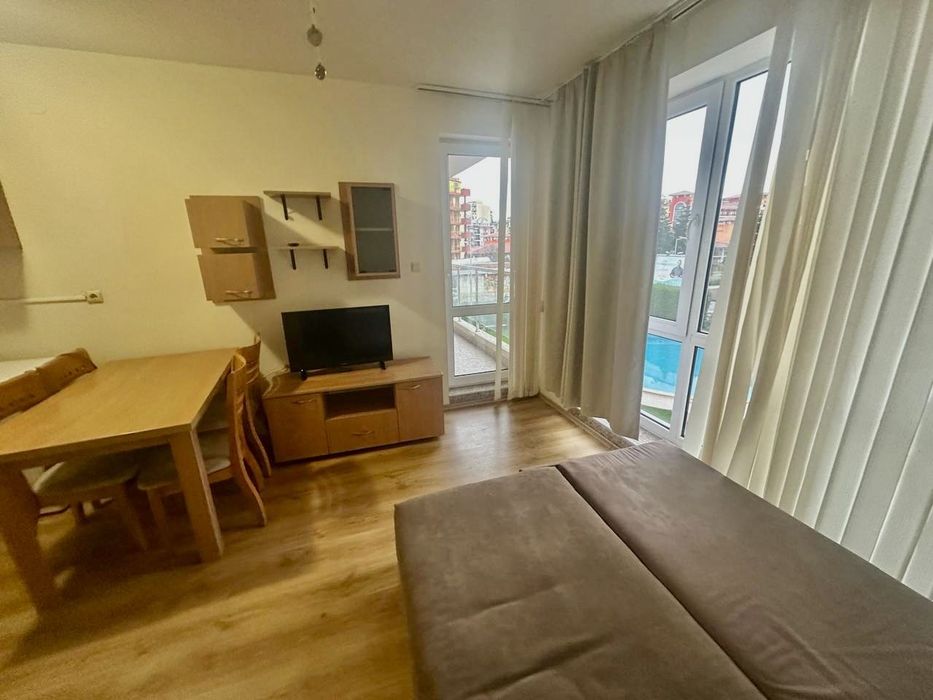 Продава се Двустаен апартамент в к.к. Слънчев бряг - 80 кв.м за 1000 €/кв.м - Снимка #5