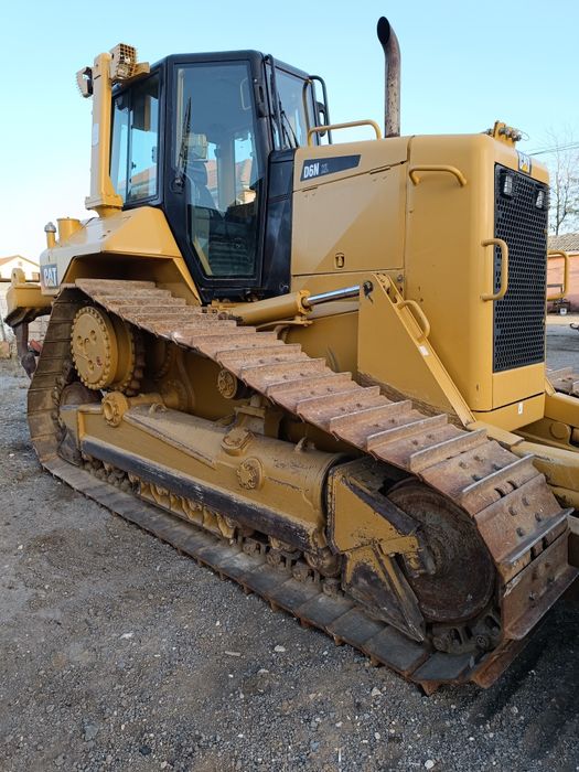 Închiriat Buldozer cu scarificator și GPS