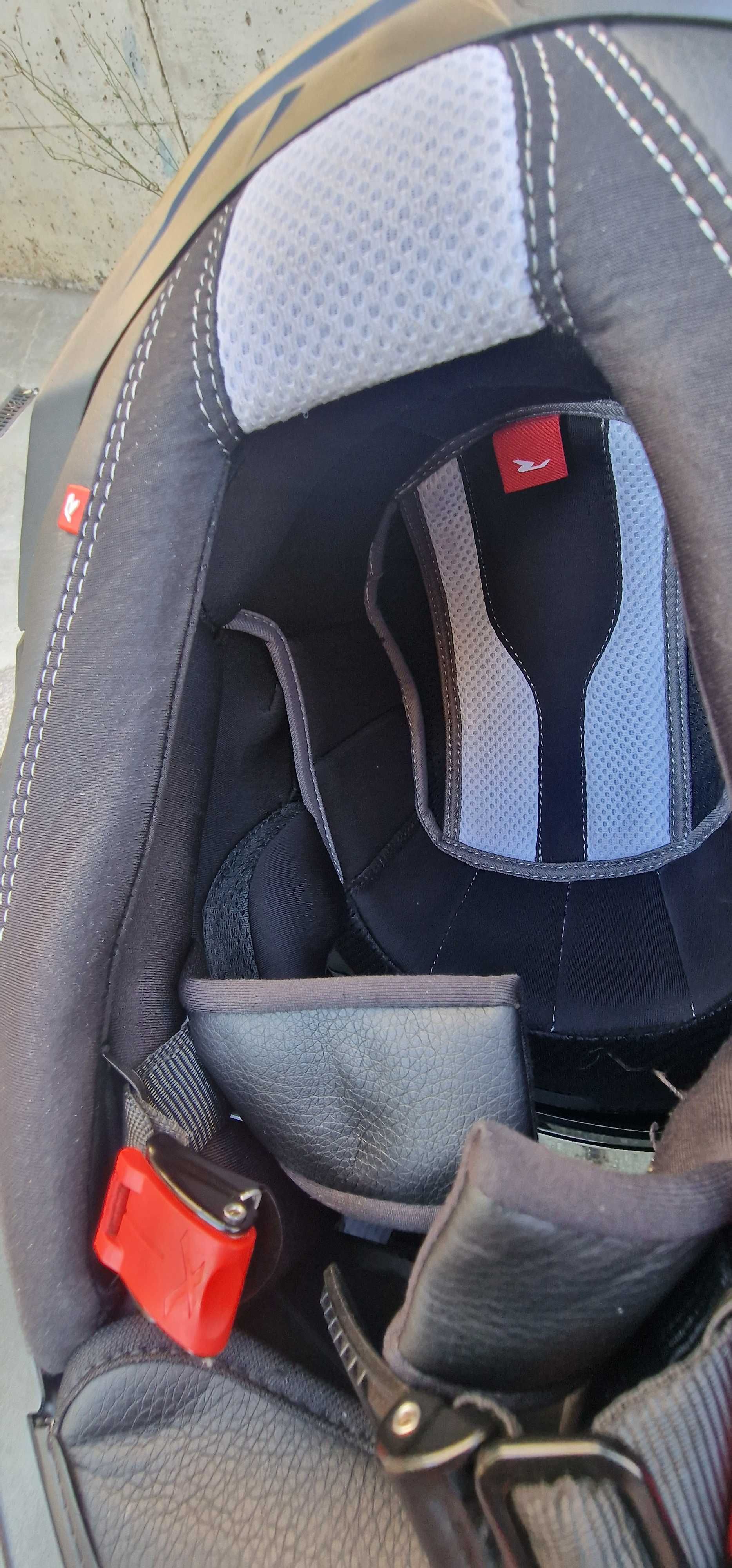 Каска Nexx Y100R