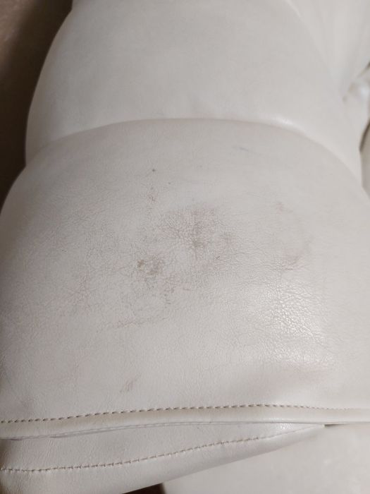 Кръгла спалня с музика