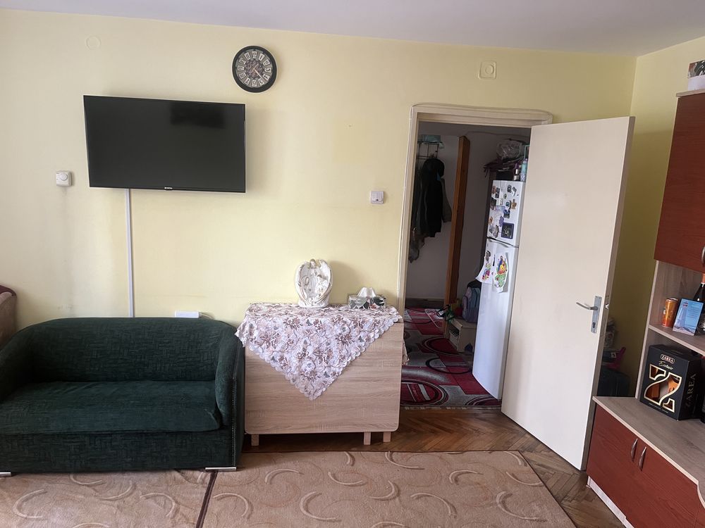 Apartamanet 4 camere