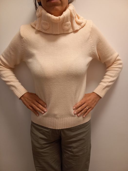 Haine frumoase second-hand