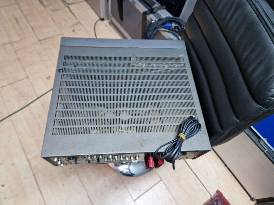 Amplificator pioneer  sa-v240