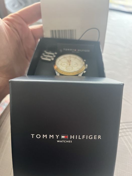 Дамски Часовник Tommy Hilfiger