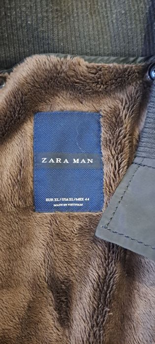 Стилно мъжко яке за сезона Zara