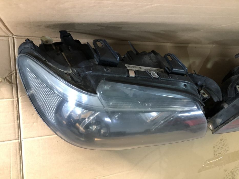 Far faruri bmw seria 7 e66 e65 730d LCI Facelift bi-xenon droser fata 2005-2008