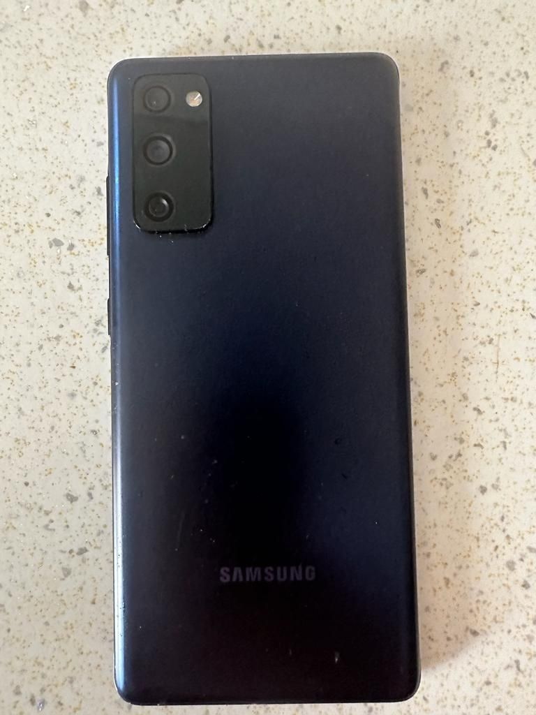 Samsung FE20 продам