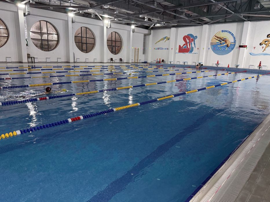 Обучение взростлых? Утром в шесть и всем и вечером посде восьми