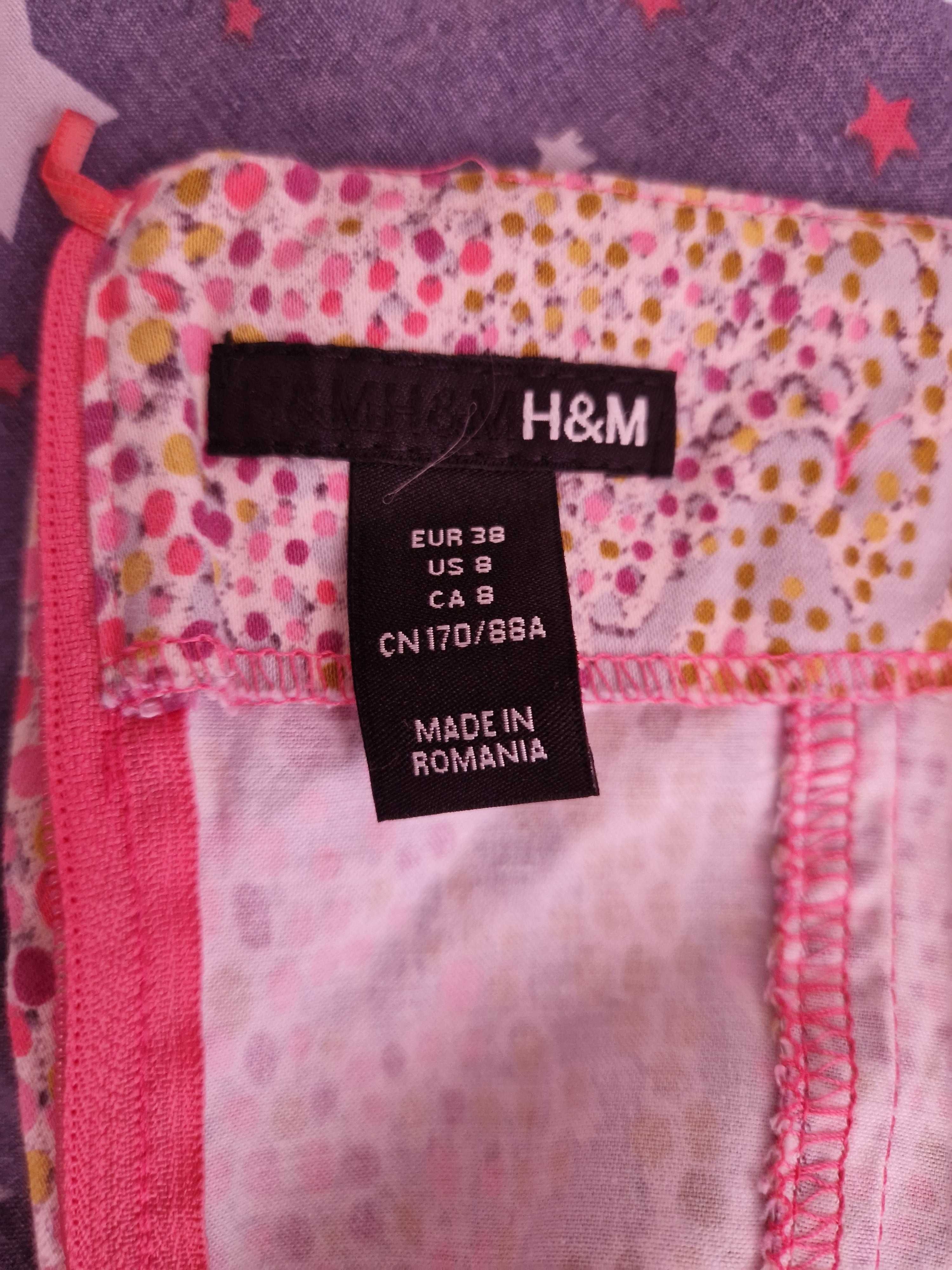 Рокля на H&M в красив десен