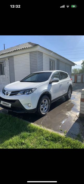 Продам машину RAV4