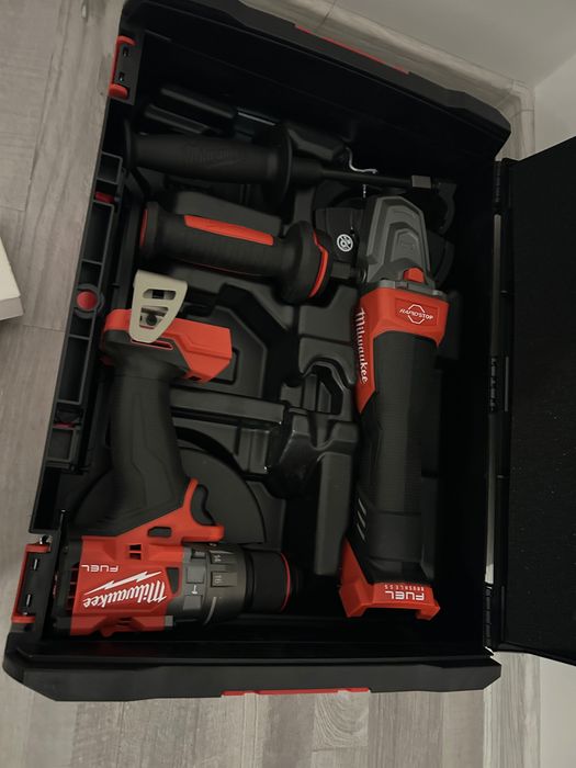 Chit milwawkee flex și bormasina