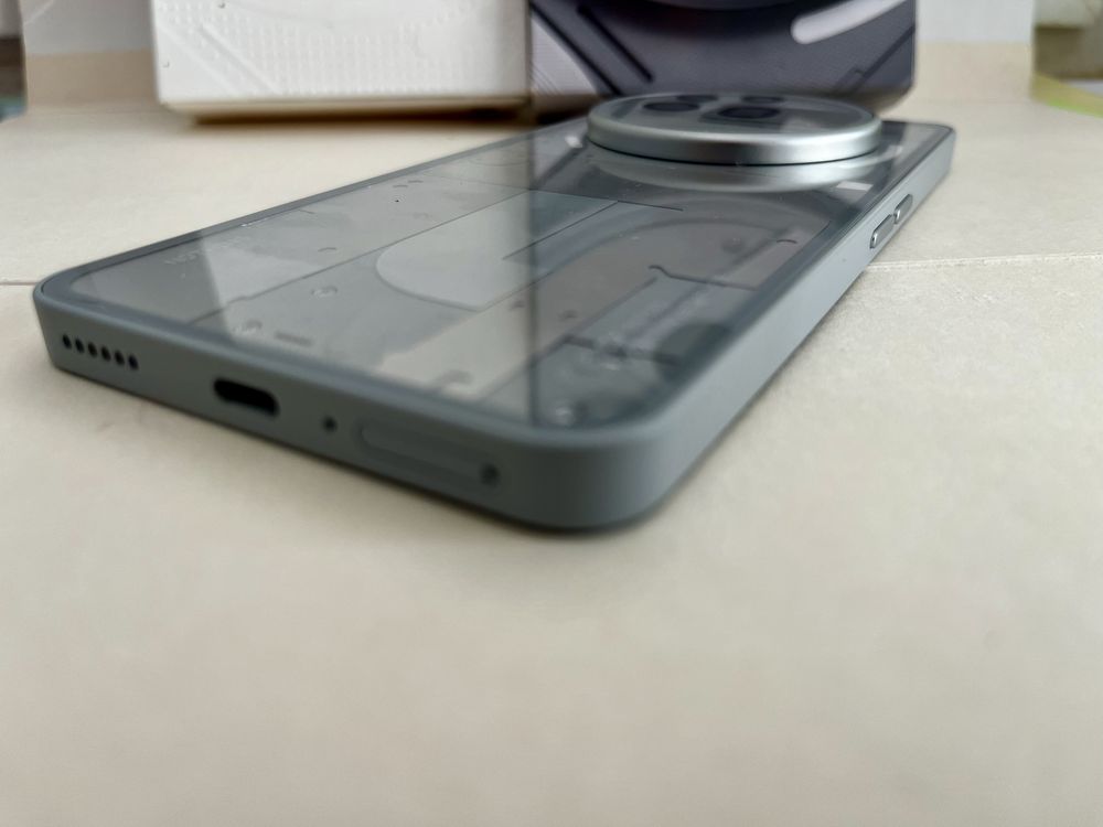 Nothing Phone 3a Pro Чисто нов