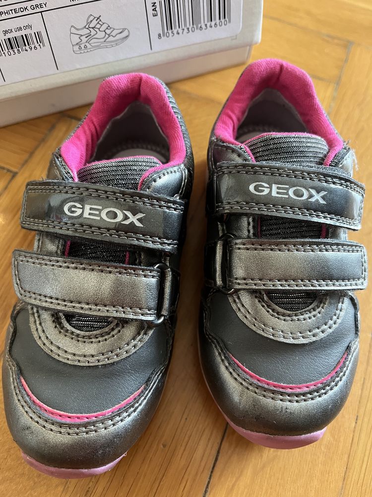 Geox бебешки маратонки, номер 23
