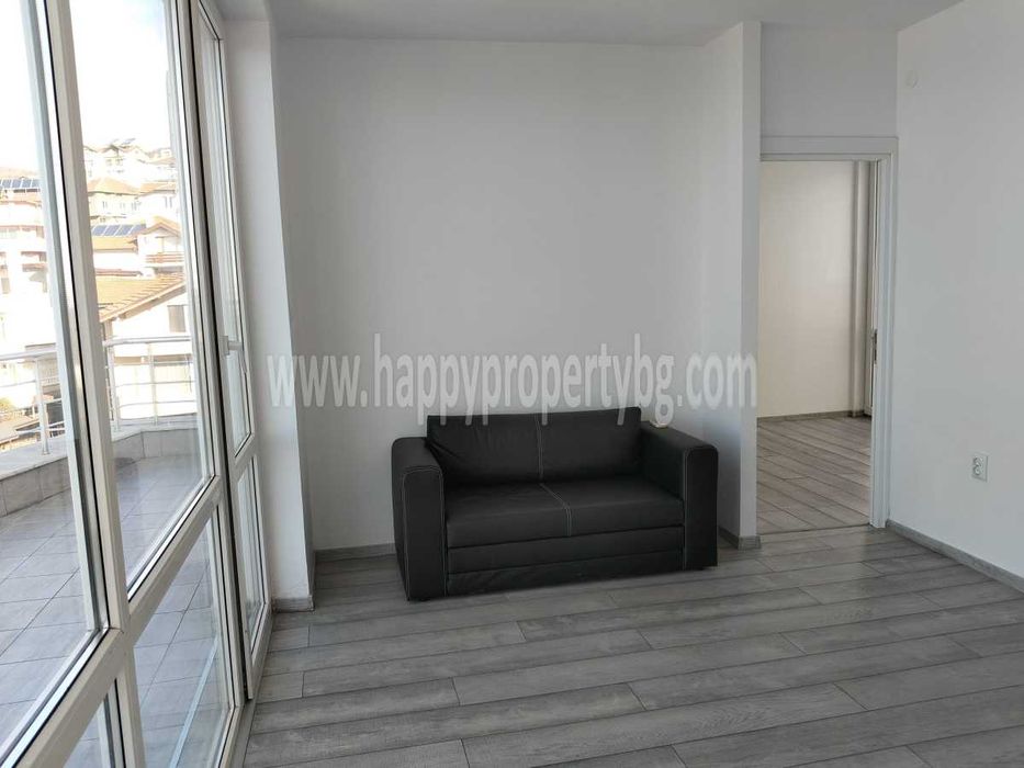 Продава се Двустаен апартамент в Свети Влас - 68 кв.м за 955 €/кв.м - Снимка #2