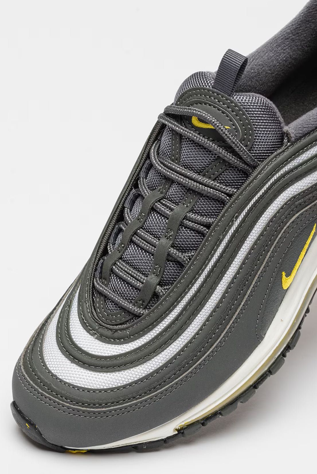 Дамски снейкъри Nike Air Max 97