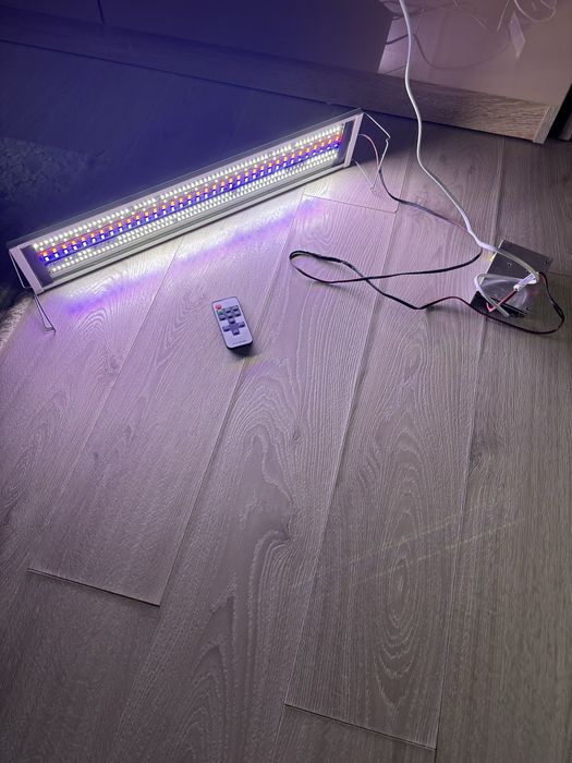 Lampa acvariu folosita