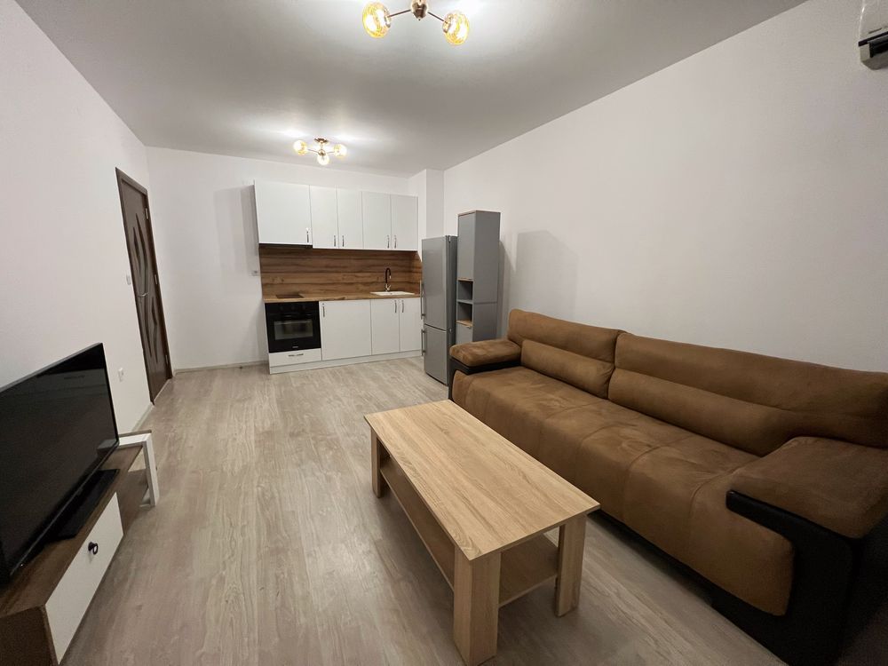 Тристаен апартамент ново строителство  Пазарджик от собственик