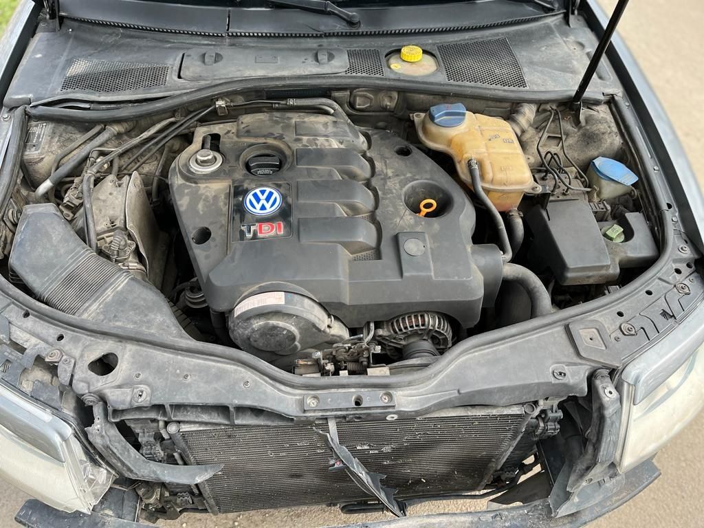 Vw Passat 1,9 TDI на части!