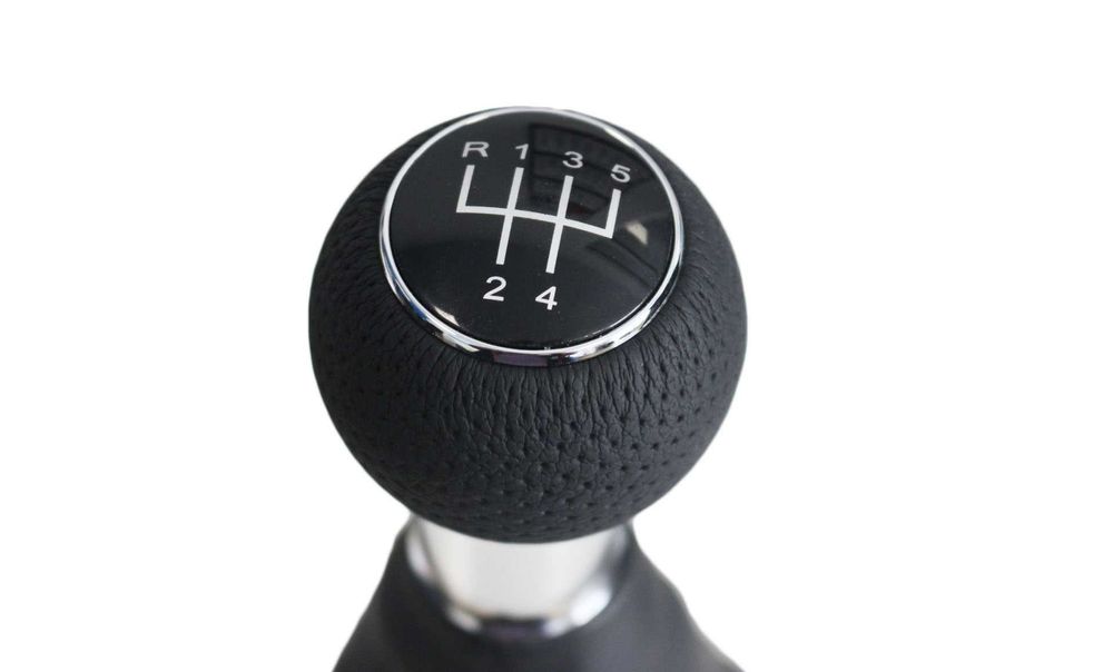 Топка за скоростен лост с черен кожен маншон за Audi A3 8L 1996-2003г