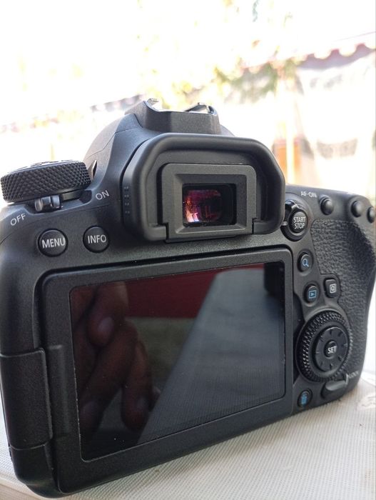 Canon EOS 6D2 srochna