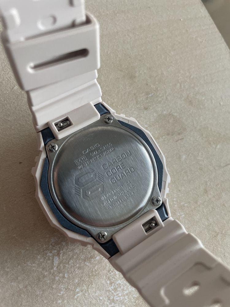 Casio G-Shock дамски нов