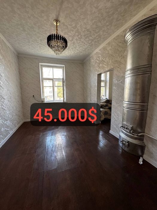 Srochni 2 xonali uy sotiladi