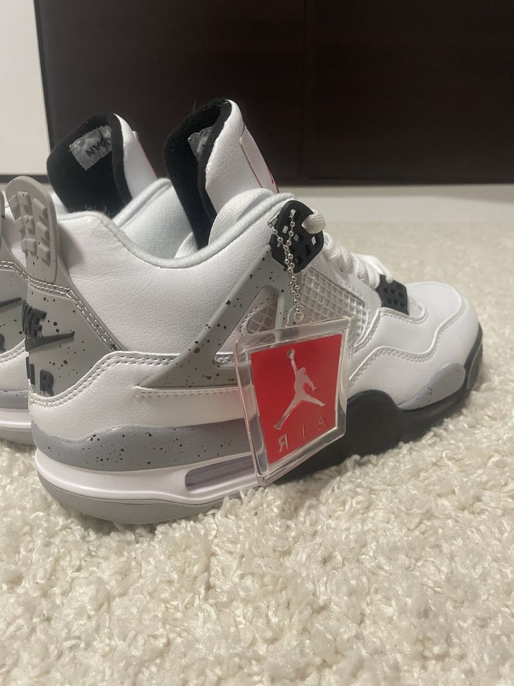 Air Jordan 4 White Cement