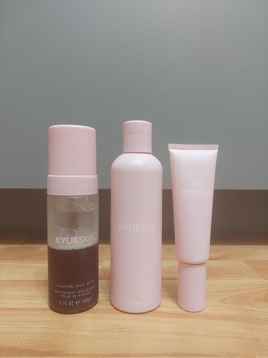 Kylie Skin Vanilla Toner, face foam сет