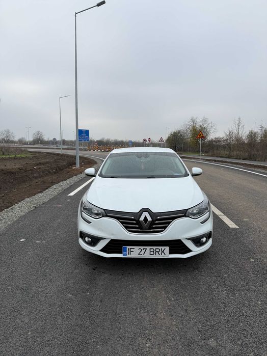 Renault Megane Sedane 1.3 140CP EDC 6+1