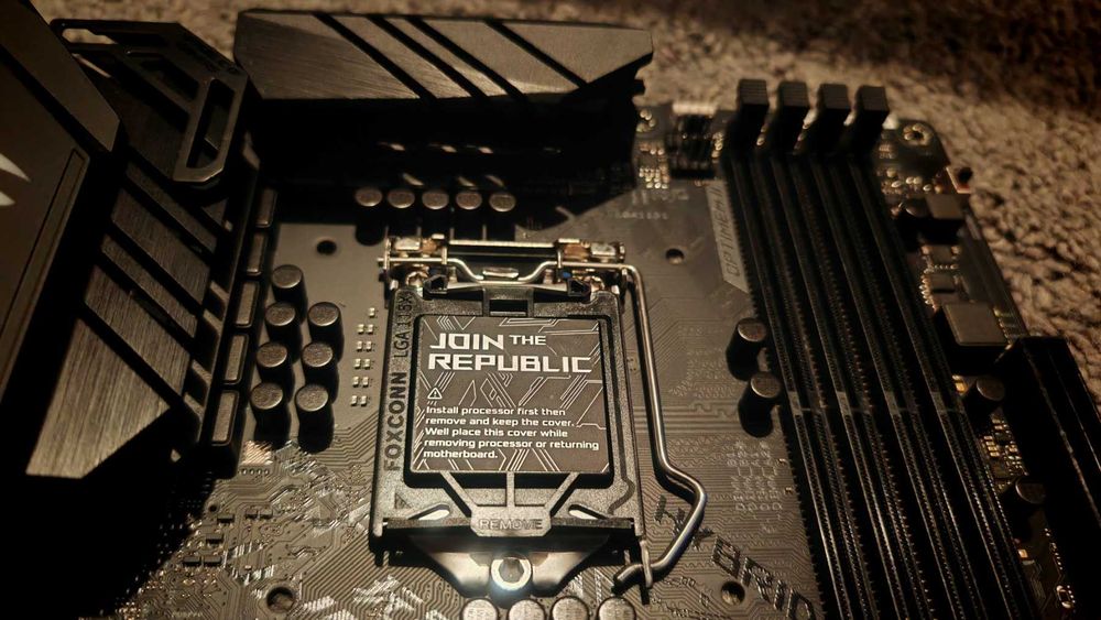 Дънна платка ASUS ROG Strix Z390-E Gaming WIFI