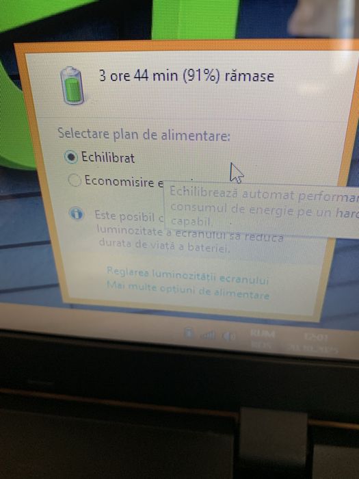 Laptop Acer Slim display 15,6 led,4gb ram,320gb mem,baterie buna cu in