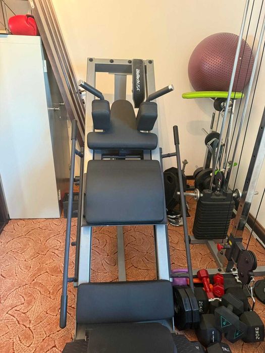 Vand presa picioare si genoflexiuni Body Solid GLPH 1100