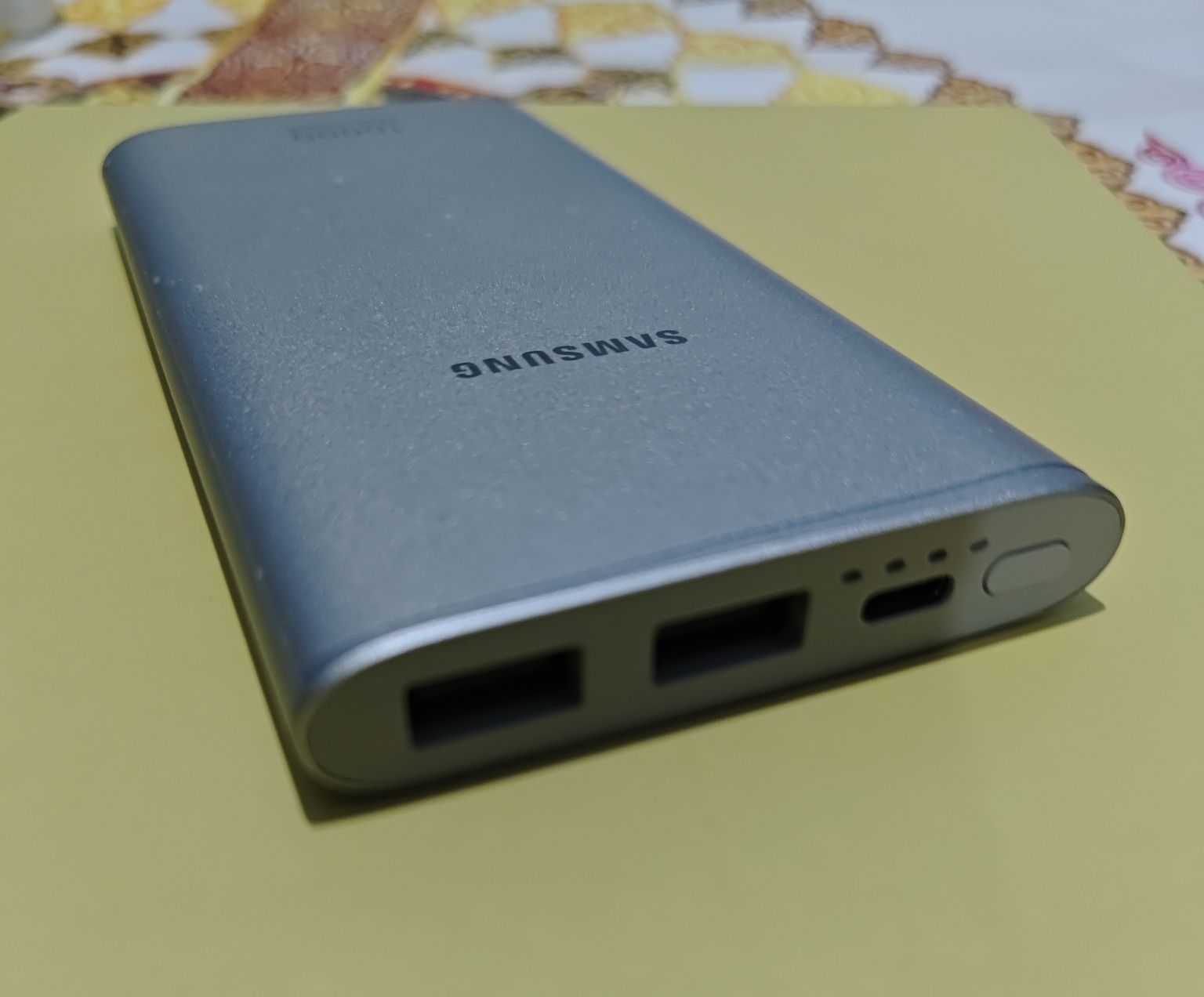 Мощный на 10.000mah