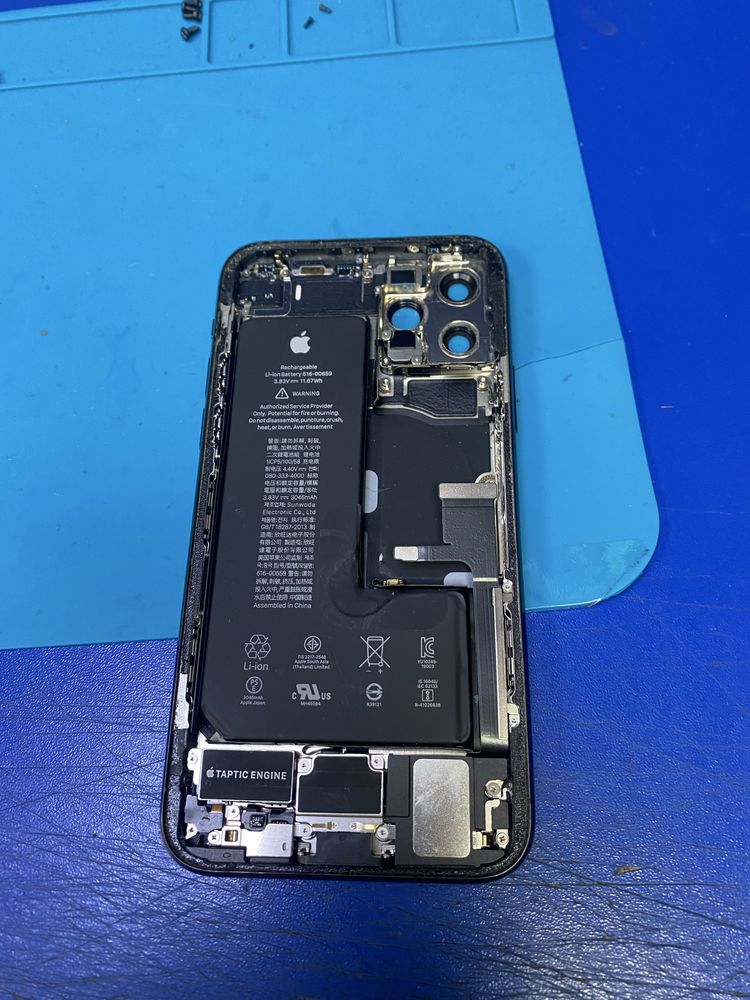 Carcasa capac complet original iphone 11 pro